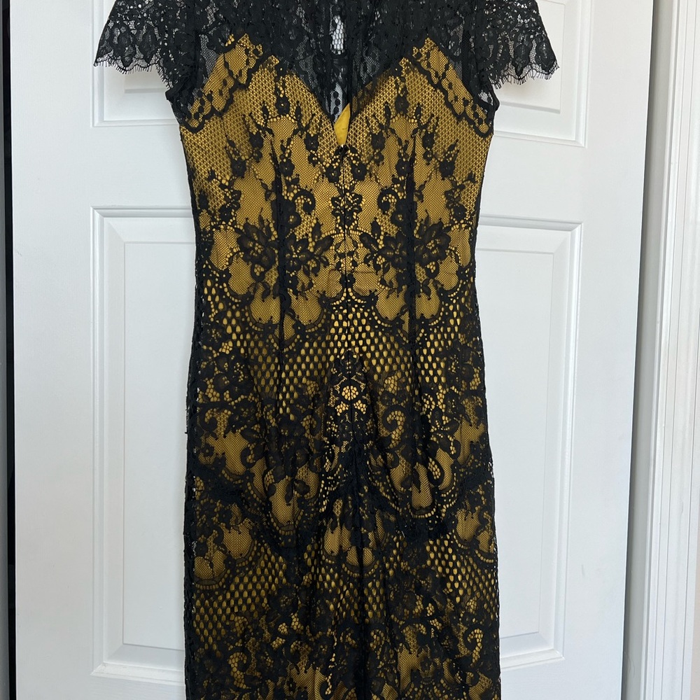 Catherine Deane lace dress. Size 4